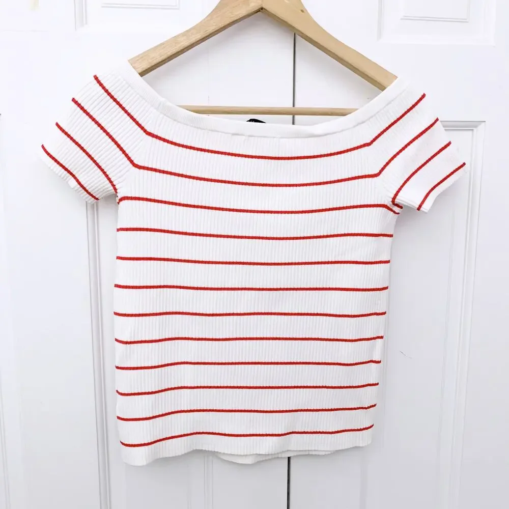 Intermix Ribbed Red Striped Top - Picture 7 of 7